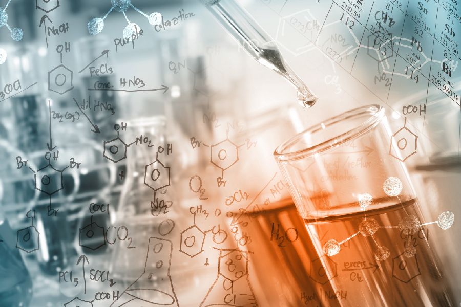 per Klick gelangen Sie zur Seite Chemie chemische Symbole und das Periodensystem der Elemente