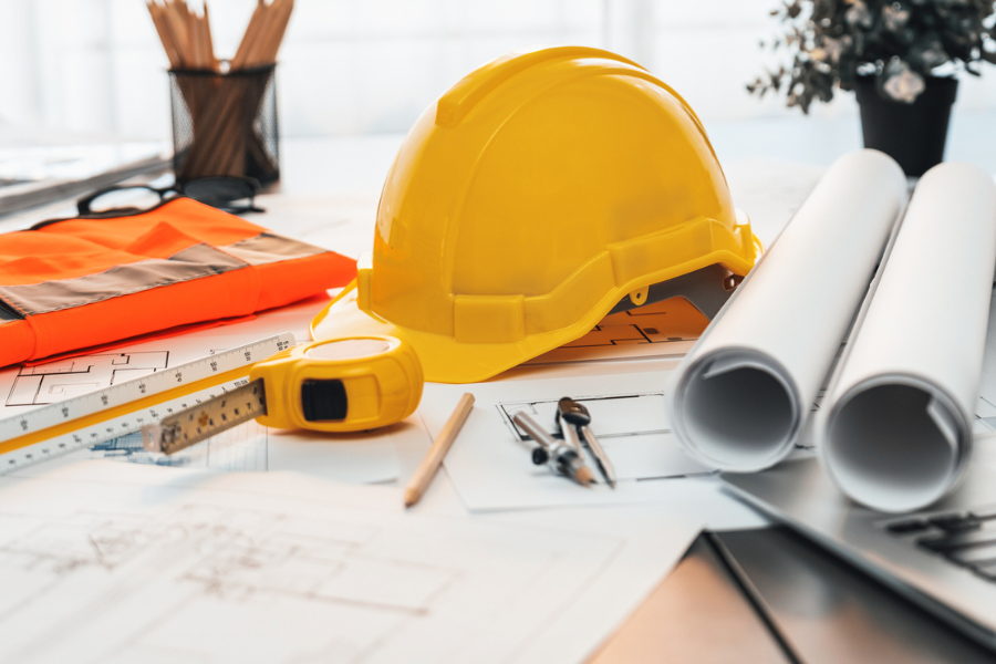 Bautechikzeichnungen, Helm und Warnweste. Per Klick gelangen SIe zur Unterseite Bautechnik